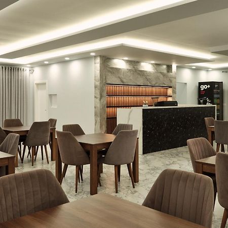Montflux Hotel Boks エクステリア 写真