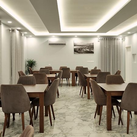Montflux Hotel Boks エクステリア 写真