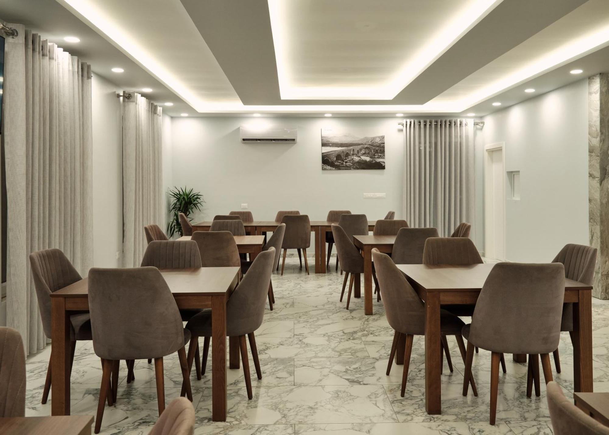 Montflux Hotel Boks エクステリア 写真